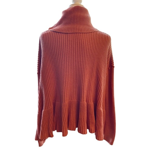 Free People NWT Layer Cake Rose Icing Pullover Sweater Size Small - Picture 5 of 8